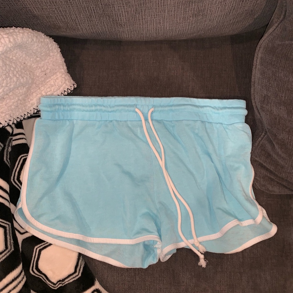 SOFT LOUNGE SHORTS